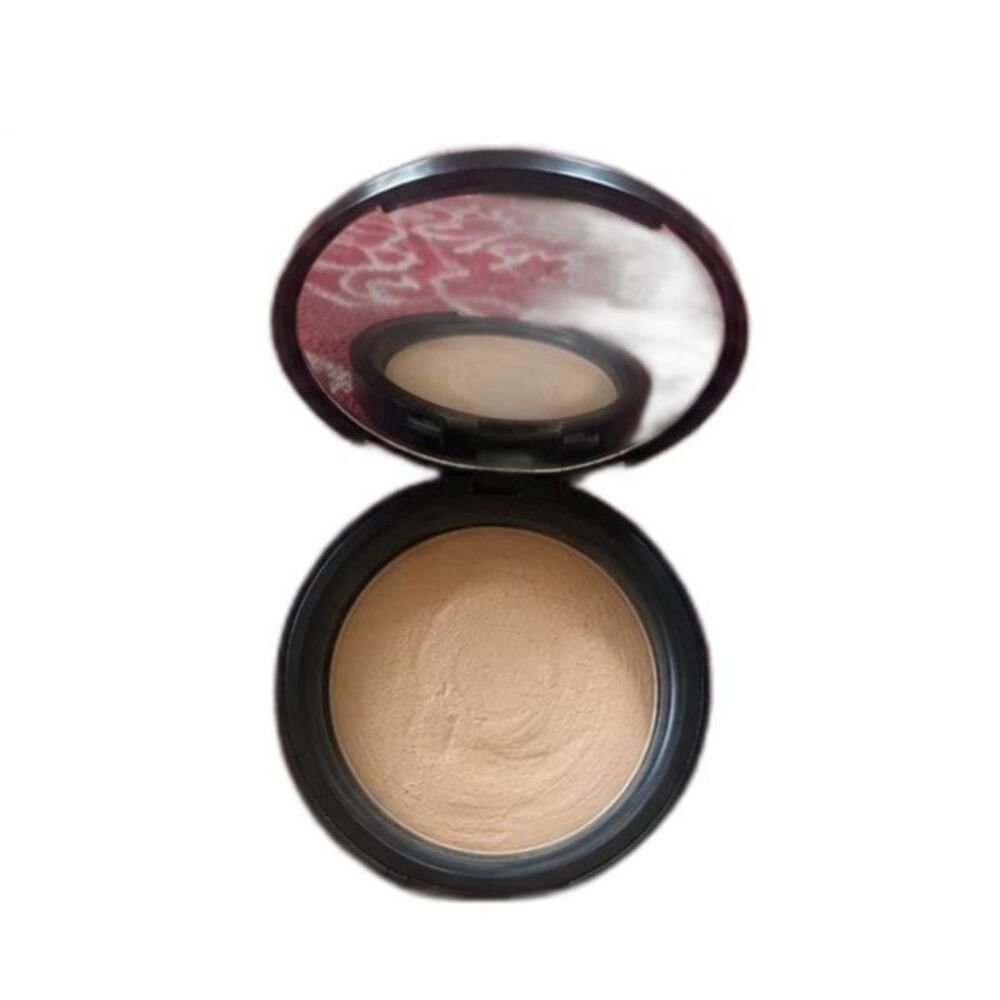 Estée Lauder Double Wear Powder Foundation Light Medium Gently Used